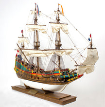 Load image into Gallery viewer, Batavia - 1:72 scale