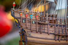Load image into Gallery viewer, 16th Century Carrack - 1:59 scale