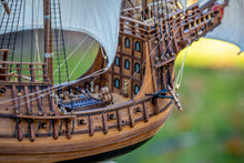 Load image into Gallery viewer, 16th Century Carrack - 1:59 scale