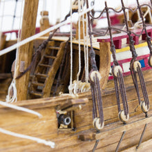 Load image into Gallery viewer, Duyfken - 1:50 scale