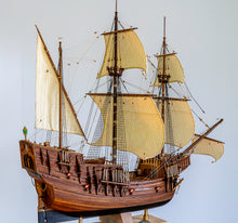 Load image into Gallery viewer, 16th Century Galleon - 1:59 scale