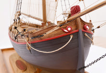 Load image into Gallery viewer, Bracera - 1:32 scale