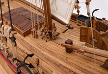 Load image into Gallery viewer, Bracera - 1:32 scale