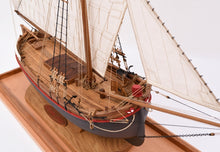 Load image into Gallery viewer, Bracera - 1:32 scale