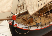 Load image into Gallery viewer, Trabàccolo - 1:32 scale