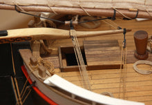 Load image into Gallery viewer, Trabàccolo - 1:32 scale