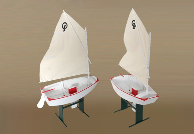 Image of Optimist dinghy model kit